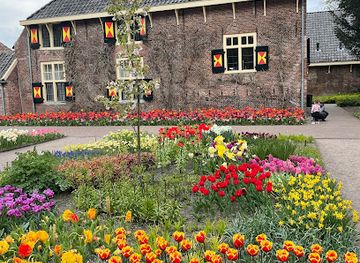 netherlands/keukenhof-gardens/bar/hofboerderij