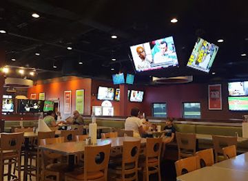 kentucky/elizabethtown/bar/wings-and-rings