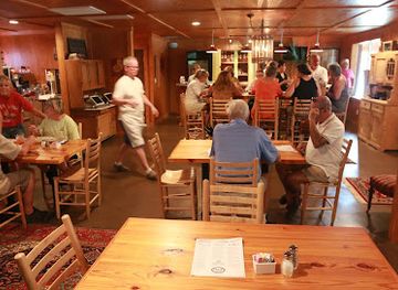 south-carolina/edisto-island/bar/edingsville-grocery-restaurant-bar