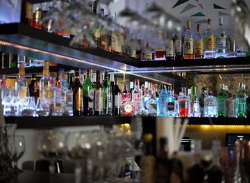 slovakia/bratislava-region/bar/vrba-virtual-reality-gin-tonic-bar