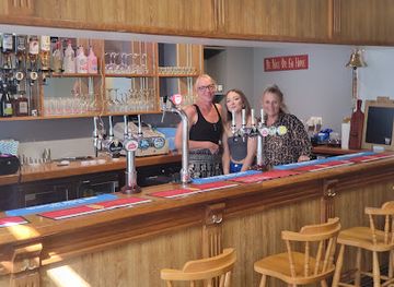 guernsey/vale/bar/st-jacques-tavern-randalls