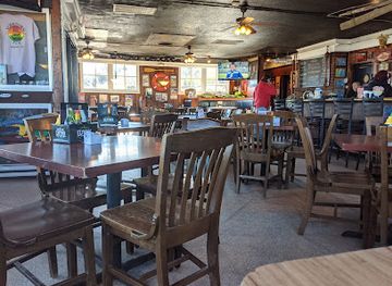 virginia/northern-neck/bar/yorktown-pub