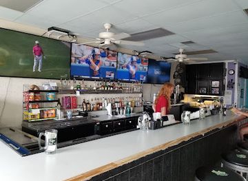 north-carolina/crystal-coast/bar/tipsy-turtle-tavern