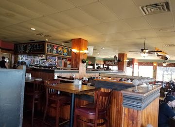 michigan/st-joseph/bar/schu-s-grill-bar