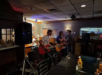 massachusetts/quincy/bar/goal-post-bar-grille