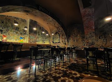 italy/rome/pantheon/bar/mons