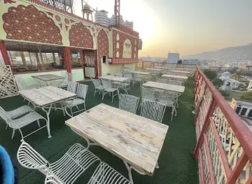 Hawk View Restaurant & Bar