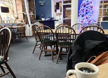 illinois/illinois-beach-state-park/bar/lorenzo-s-restaurant