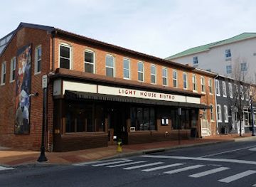 maryland/annapolis-waterfront/bar/light-house-bistro
