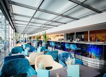 switzerland/lucerne/lake-lucerne/bar/seebar