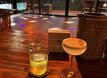 sint-maarten/cupecoy-beach/bar/ratafia