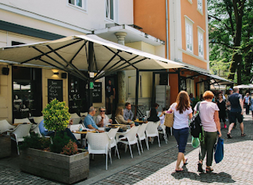 slovenia/mura/bar/nabrezje-15