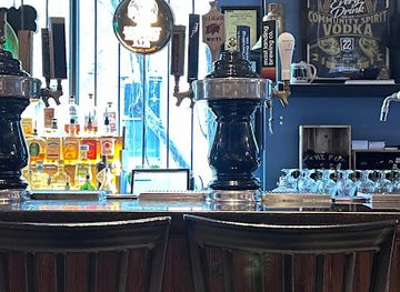 massachusetts/new-bedford/bar/the-pour-farm-tavern