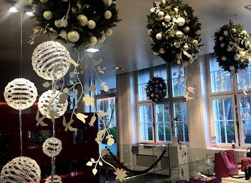 switzerland/zurich/bahnhofstrasse/bar/griederbar