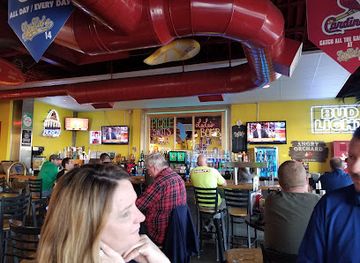 missouri/current-river/bar/lulu-s-bar-and-grill