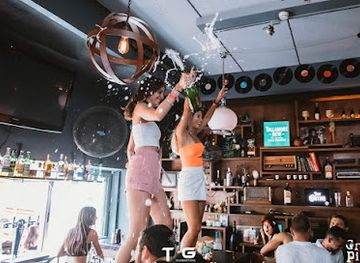 israel/herzliya/bar/grga-pitic-bar