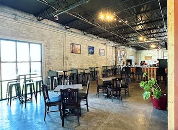 texas/waco/bar/segovia-wine-bar