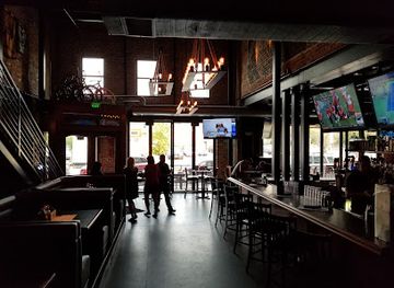 colorado/front-range/bar/viewhouse-ballpark