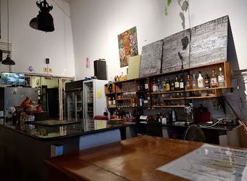 cambodia/kampot-province/bar/the-green-room-kampot