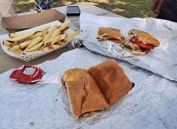 michigan/tahquamenon-falls-state-park/bar/snowflake