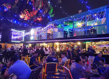 The Pokok - All Day Bar