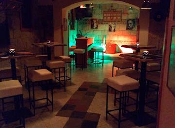 bulgaria/ruse/bar/bar-klub-asansora