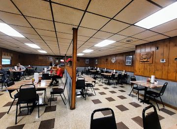 illinois/illinois-ozarks/bar/triple-e-bar-b-q-ii