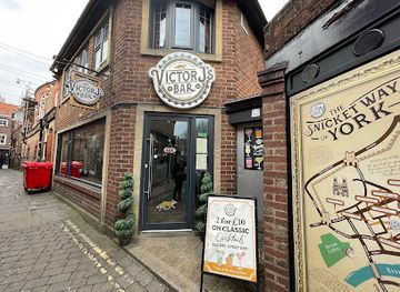united-kingdom/yorkshire/bar/victor-j-s