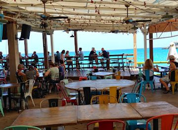 sint-maarten/cul-de-sac/bar/sunset-bar-and-grill