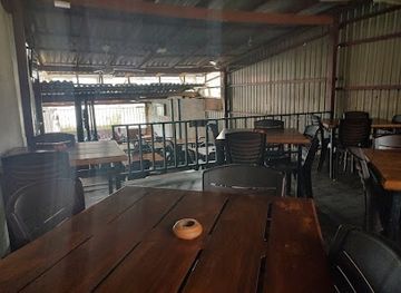 sri-lanka/kandy/bar/pavana