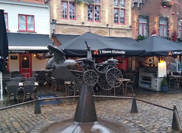 belgium/bruges/minnewater/bar/beers-yesterday-s-world-brugge