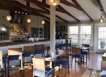 canada/annapolis-valley/bar/founders-house-dining-drinks