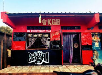 madagascar/majunga/bar/kgb