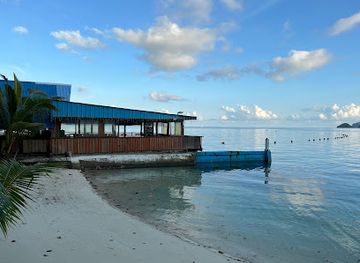 palau/northern-lagoon/bar/riptide-beach-bar-grill