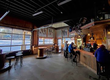 west-virginia/spruce-knob/bar/old-spruce-brewing
