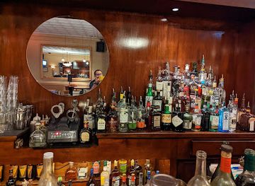 ohio/cleveland/ohio-city/bar/velvet-tango-room