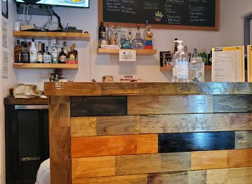 turks-and-caicos-islands/providenciales/bar/banksi-bar-and-restaurant