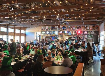 south-dakota/crazy-horse-memorial/bar/the-custer-beacon