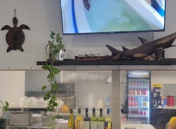 micronesia/kosrae/bar/island-hopper-restaurant