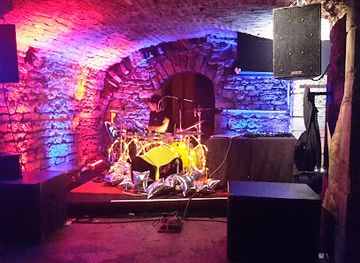 france/franche-comte/bar/les-passagers-du-zinc