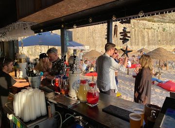 portugal/ericeira/bar/kayak-bar