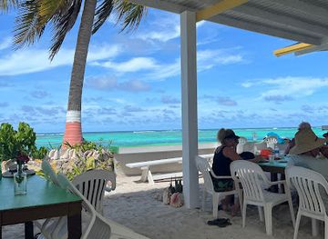 british-virgin-islands/necker-island/bar/cow-wreck