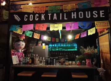 mexico/oaxaca/bar/cocktail-house-oax
