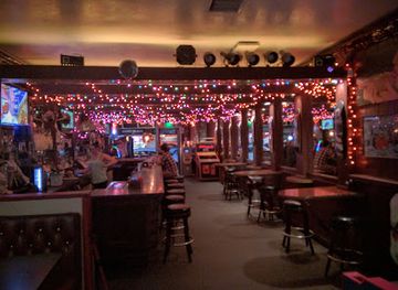 california/san-diego-beaches/bar/thrusters-lounge