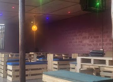 uganda/ankole/bar/kop-end-bar-grill