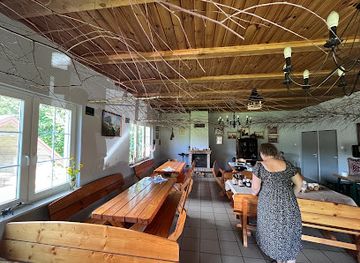 poland/białowieża-forest/bar/polana-zubra