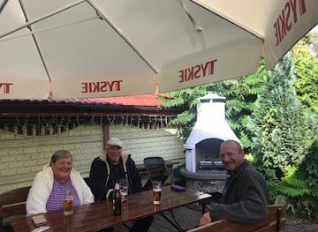 poland/bielsko-biala/bar/na-kolanie-pub