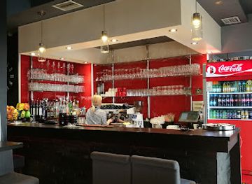 croatia/lika/bar/caffe-night-bar-hary