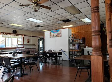 indiana/turkey-run-state-park/bar/cozy-corner