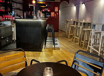 spain/palma-de-mallorca/paseo-maritimo/bar/latitude-bar